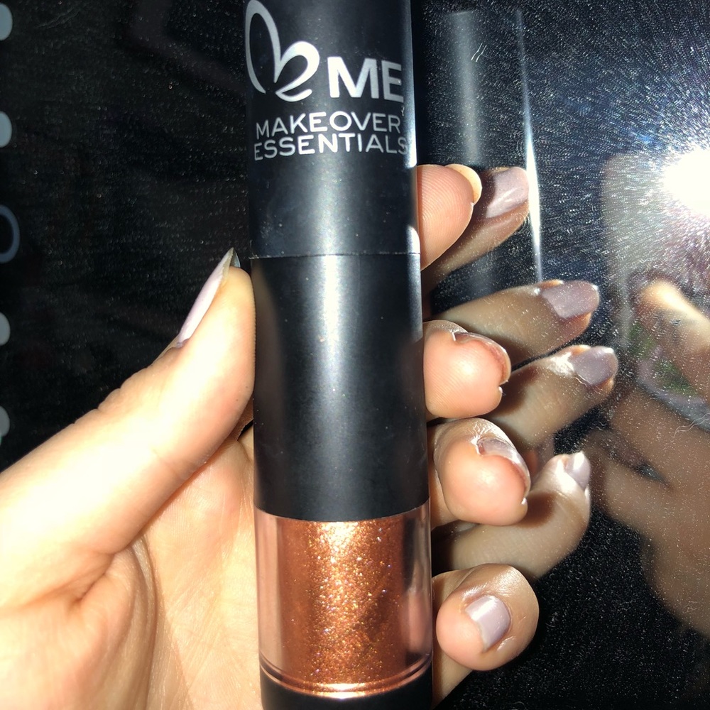 Makeup Essentials Shimmer Bronzer Brush